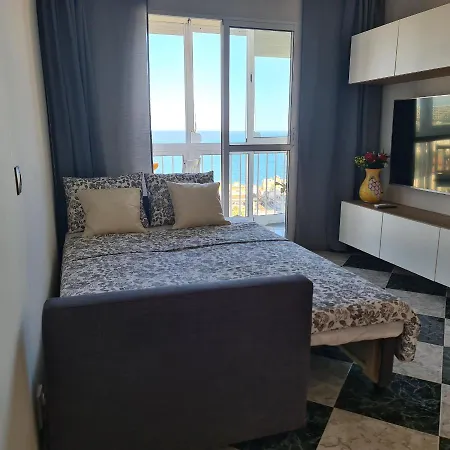 Sun & Sea Apartament *