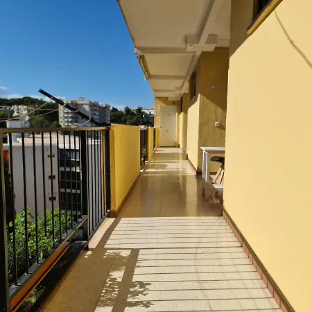 Sun & Sea Apartment *